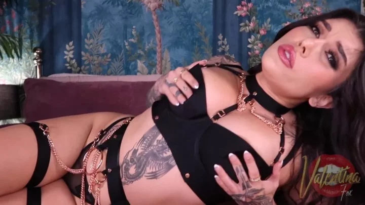 Valentina Fox – Fucking Your Brain