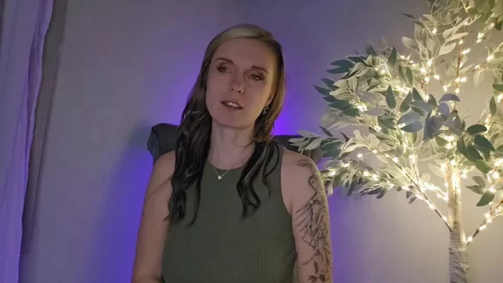 Screenshot 1 from Lexi Snow – Your Wife Cheats On You With Women
