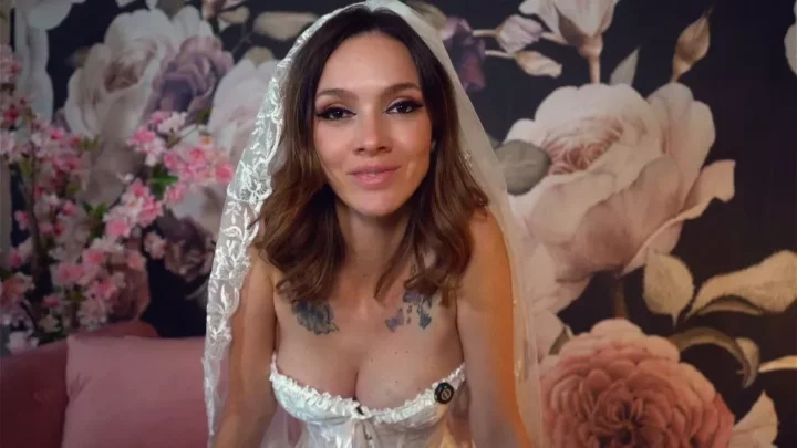 Screenshot 1 from Destines Dungeon – Cucked By The Bride