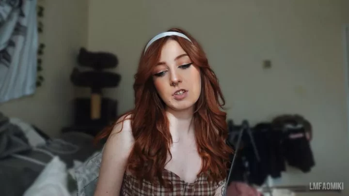 Screenshot 1 from Lmfaomiki – My Step Brothers Friend Is Hot
