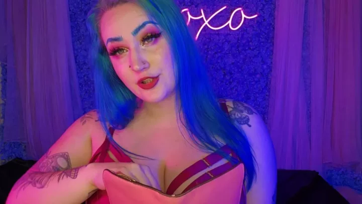 Screenshot 2 from Luna Allora – Fucking Your Wallet