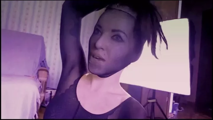 Screenshot 2 from Feetfundoll – Two Colours For Nylon Encasement