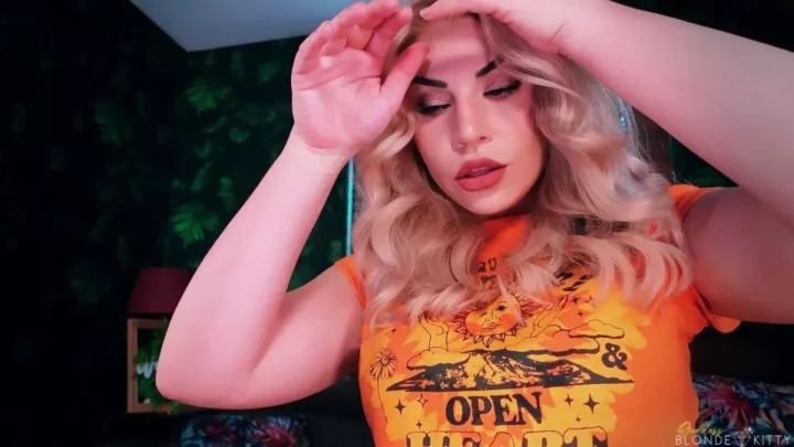 Screenshot 4 from Goddess Blonde Kitty – Porn Dummy