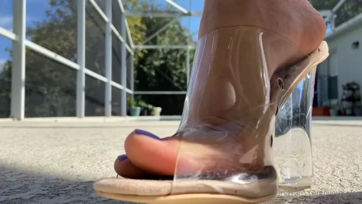 Screenshot 3 from Ivory Soles – See Through Wedges