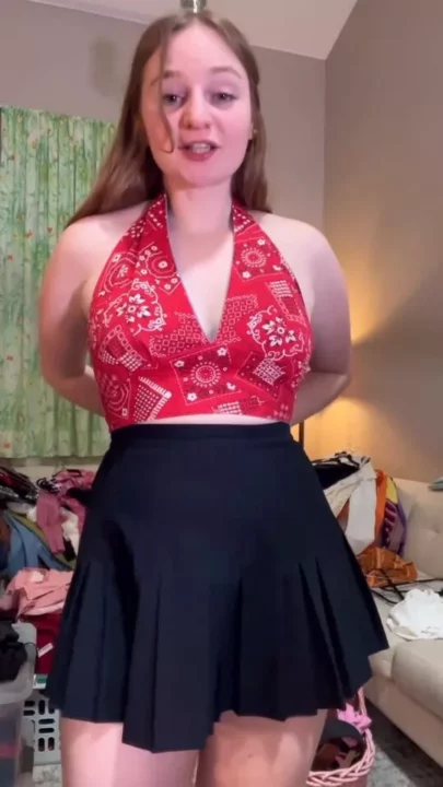 Screenshot 1 from Delilah Cass – Closet Clean Out Tops Edition