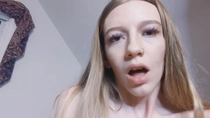Screenshot 1 from Lucy Spanks – Beautiful Agony