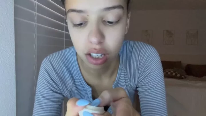 Screenshot 3 from Arianicolexxx – Aria Nicoles Night Time Skin Care Routine Sfw