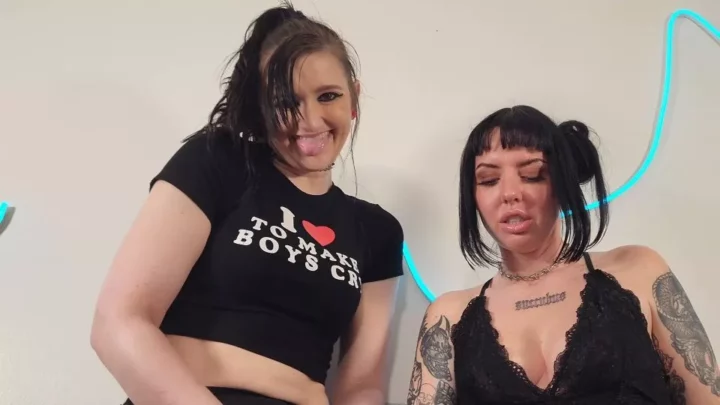 Screenshot 1 from Scarlett Cummings And Trinity Infinity – Double Dicked Down
