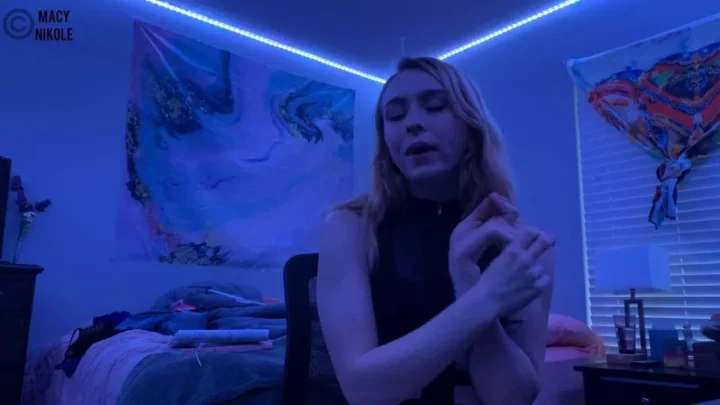 Screenshot 1 from Macy Nikole – Rip Off Losers Only