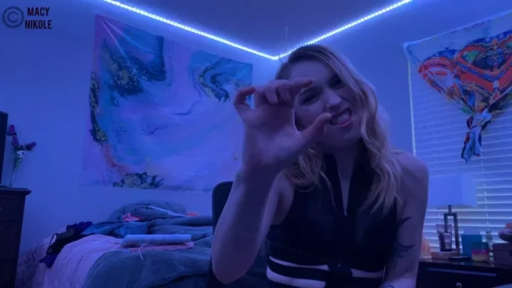 Screenshot 2 from Macy Nikole – Rip Off Losers Only