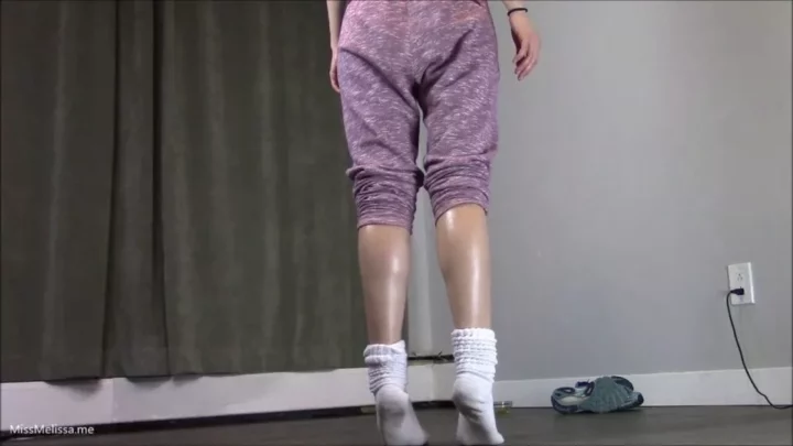 Screenshot 4 from Miss Melissa – Calves Of Your Personal Trainer