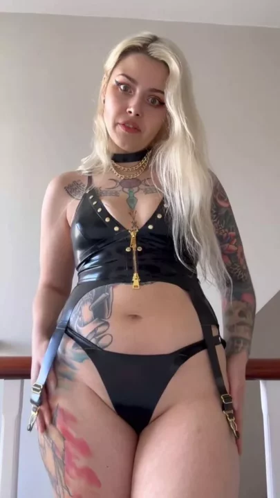 Mistressmercyxox – Anal Play Humiliation Task