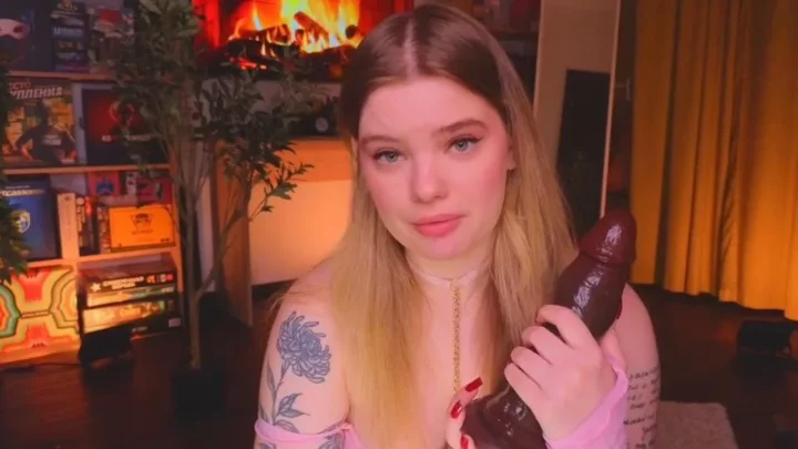 Screenshot 3 from Bigass Jane – Cute Mistress Bbc Vs Zero Masculinity