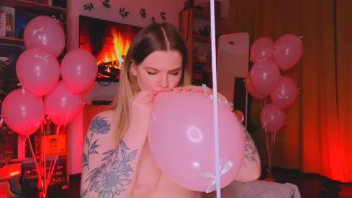 Screenshot 4 from Bigass Jane – Helium Mistress Squeaky Joi Orders