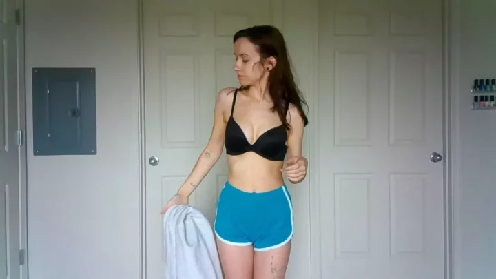 Screenshot 1 from Goddessmayhere – Finger Lickin