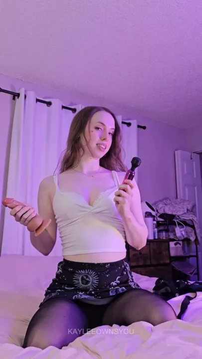 Screenshot 2 from Goddesskayqueen – Femsub Girlfriend Gets Some Joi
