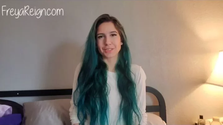 Screenshot 3 from Freya Reign – Suck A Dick For Me Roleplaying